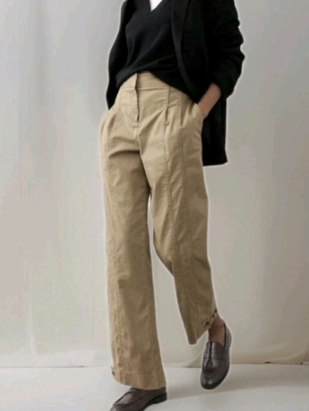 Banana Republic Tan Wide-Leg Pleated Trousers